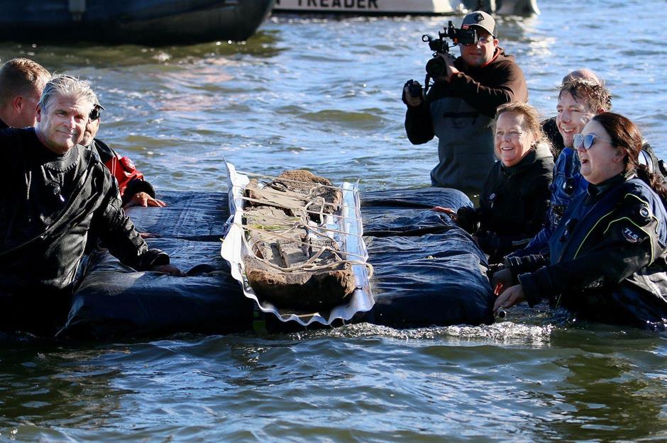 Wisconsin: Dugout canoe, Lake Mendota